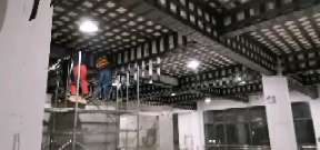 海珠一商场梁，楼板碳纤维加固施工